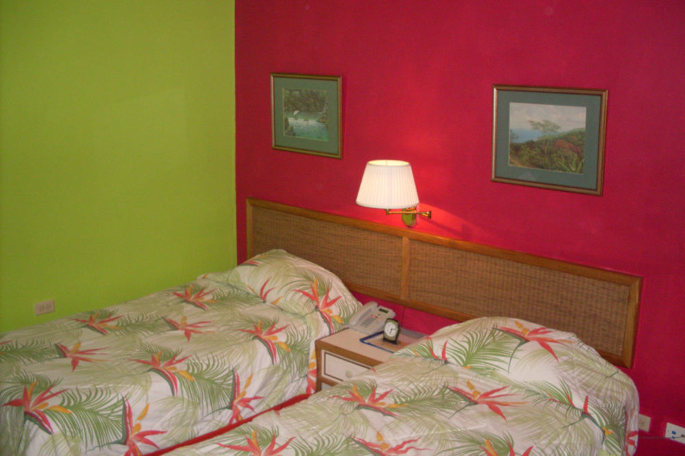 Coral Cove Marina Hotel Chaguaramas Εξωτερικό φωτογραφία